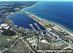 Northern Michigan harbor info. needed-photo_bayharbor.jpg