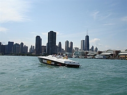 Offshore Only Summer Tour-chicago-poker-run-2006-151-medium-.jpg