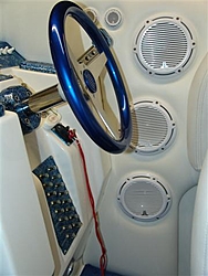 What type of stereo system do you have in your boat??-dsc02238-small-.jpg