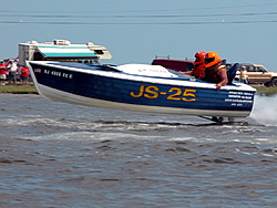 Racer presumed dead in Jersey Skiff tragedy-js-25.jpg