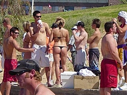 A few pics of Havasu springbreak-channel-g.jpg