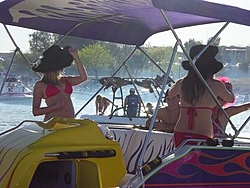 A few pics of Havasu springbreak-gibson1.jpg