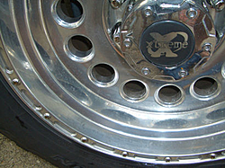 SPEEDY Metal Polish works great-wheels-001.jpg