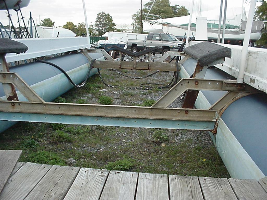 What Is The Best Way To Set Up A Boat Lift For Hull Support Offshoreonly Com