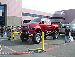 Guess who showed up at sema in vegas-ford650.jpg