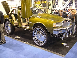 Guess who showed up at sema in vegas-chevy30in.jpg