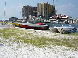 Beach your boat on the sand? or no-destin-poker-run-8-19-06-069-medium-.jpg