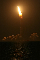 STS116....The Shuttle is up!-shuttle116coso.jpg