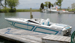 Do you have pics of Boating on your computer desktop???-boat1.gif