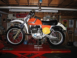 Old School bikes-img_0586-large-.jpg