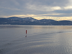 First run of the new year - on Lake Winni. NH!!-dsc01773.jpg