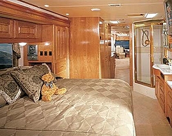 The Bus you should take to boating....-image004.jpg