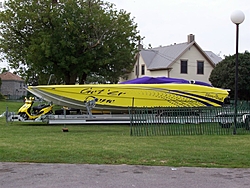 Nice Yellow 36 Nortech heading North on I-81 Virginia-0002.jpg