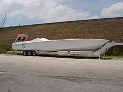 looking for a 38-47ft Vee-oso-ad-11.jpg