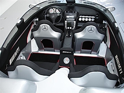 The Mercedes boat is now the new Mercedes boat!-miami-boat-show-2006-186-medium-.jpg