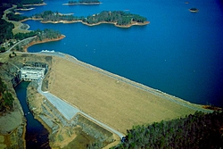 is lake lanier really  this low?-usace_buford_dam_georgia-medium-.jpg