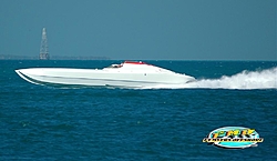 Cougar Race Boat-kw078042yb3.jpg