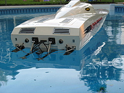 rc boats-rc_fountain_4.jpg