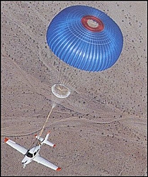 Airplanes will be in the Biloxi Race Village-cirrus_caps_01.jpg