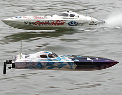 Remote control boats on OSO-os.jpg