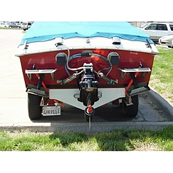 please help identify this boat for me-sales-photo-transom.jpg