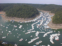 Rented our houseboat for LC Poker RUN '10 :)-pokerrun1.jpg