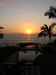 sunsets on the water pics!!-kona.jpg