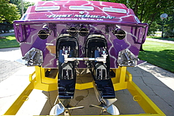 chief powerboats/bobby saccenti-rear.jpg