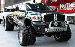 When is a dually needed?-2011-dodge-ram-3500-double-dually-front-angle-view.jpg