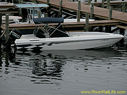 25 Powerplay CC-25centerconsole.jpg