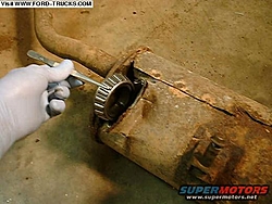 525 EFI how many hours...-muffler-bearing.jpg