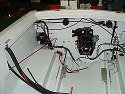 Angle bracket to stringer for engine mounts ????-2005_0127_104649aa.jpg