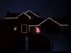 Who has XMas Lights Up.-house-xmas-2003.jpg