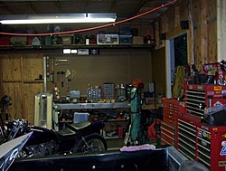 Show us your garages/shops!-100_0172.jpg