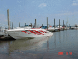 Photoshopped some graphics, what do you think-boat.gif