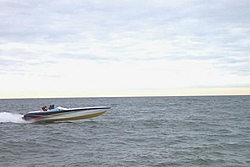 One last run on Lake Michigan with Nauti Kitty (many more Pics)-blow-2.jpg