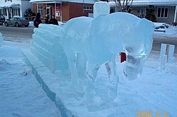 boatme, these are real ice sculpture's-ice-horse-st-come.jpg