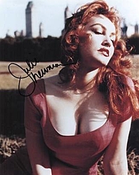 Hottest actress-julienewmar8.jpg