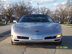 Newest addition to my garage-2004-corvette-front.jpg