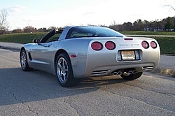 Newest addition to my garage-2004-corvette-driver-side.jpg