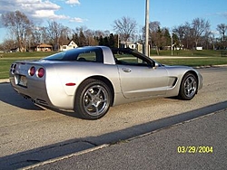 Newest addition to my garage-2004-corvette-passenger-3.jpg