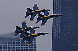 Chicago Air and Water show-diamondwcityosort.jpg