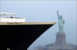 QM2 in NYC-22mary.650.3.jpg