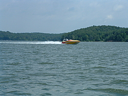 1st &quot;Flood&quot; Memorial, Ky.Lake Poker Run-2004_0612_104454aa.jpg