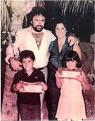 Pantera Pics from the early days-family-pic.jpg
