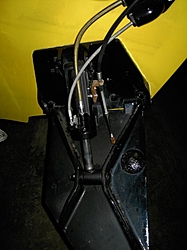 Trim Tab rams Needed-boat-pic-winter-2006-013r.jpg