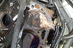 Mercruiser 454 HP425 engine siezed - help!-dsc00100.jpg