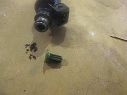 O2 sensor without  drilling and welding Lightning headers-fuel-injectors-003.jpg