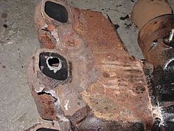 Help**The Head Bolt Heads are rusted OFF-chevelle-motor-008.jpg