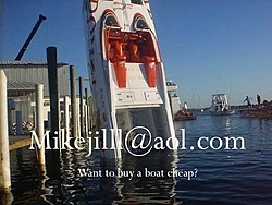 White Donzi Sinks in Daytona Florida!-boatcheap.jpg